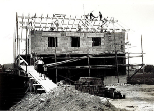 Schweiger Transport - Geschichte-1951 - Bau des Bürogebäude