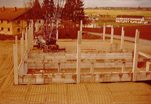 Schweiger Transport - Geschichte-1977 - Bau der Halle